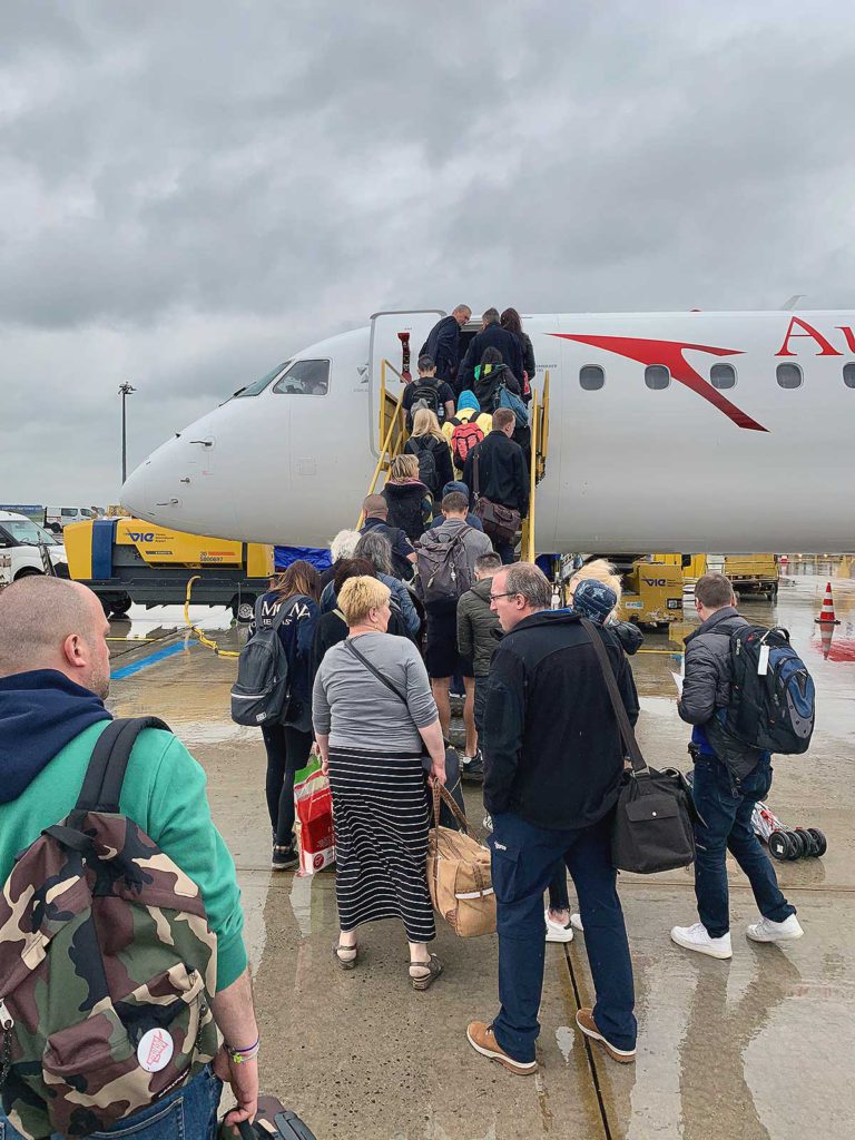 OS 687 Boarding