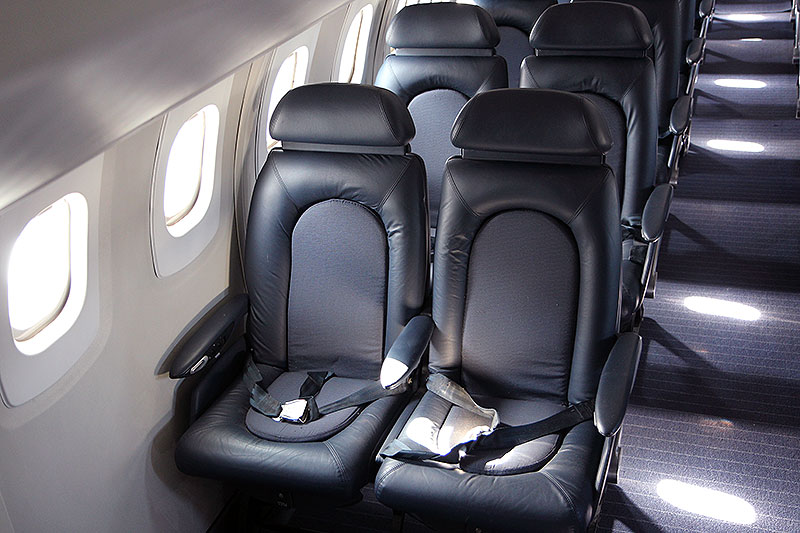 British-Airways-Concorde-Cabin-G-BOAG-2