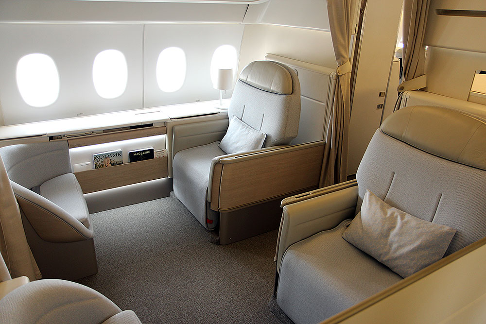 CDG-La-Premiere-seat-02
