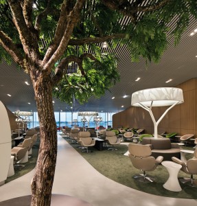 CDG S4 lounge