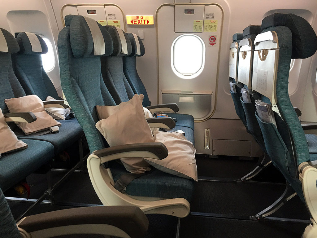 cathay-dragon-economy-class-cabin
