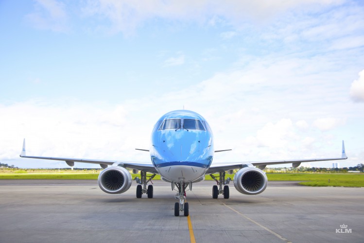 Et af KLMs Embraer fly (foto: KLM / PR)