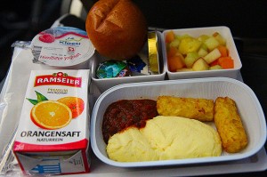 Swiss Air Lines LX178 Zurich to Singapore (ZRH-SIN) breakfast